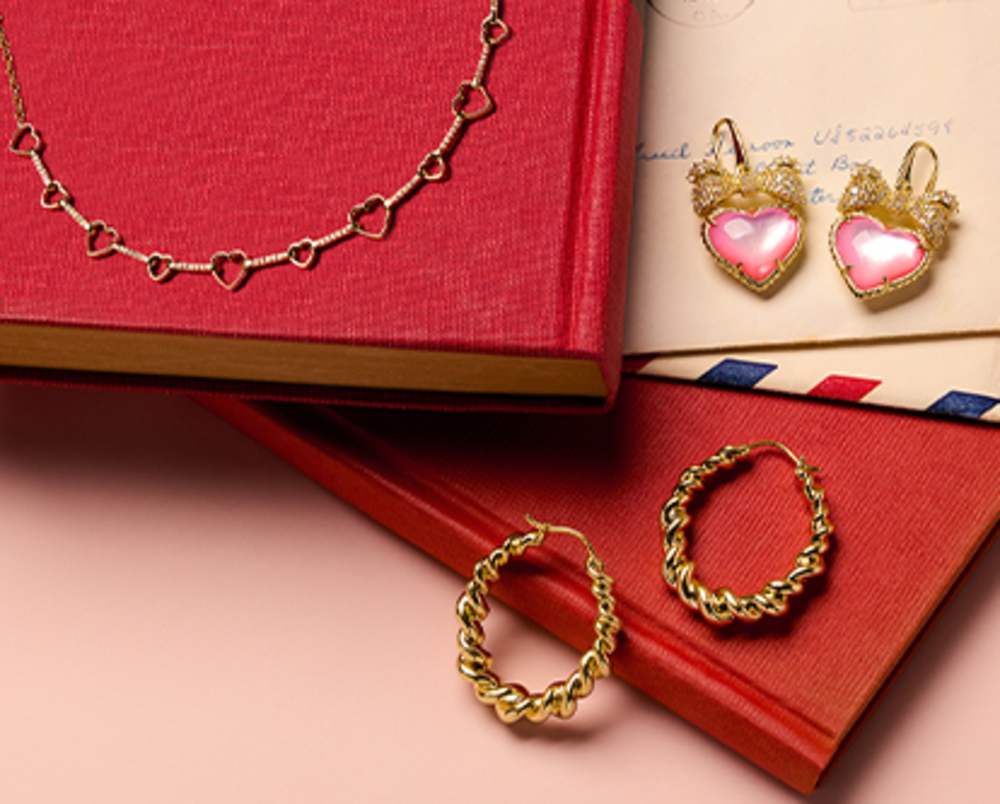 For the Gift Givers Find gifts for everyone with our gift guide. For the Gift Givers Find gifts for everyone with our gift guide.